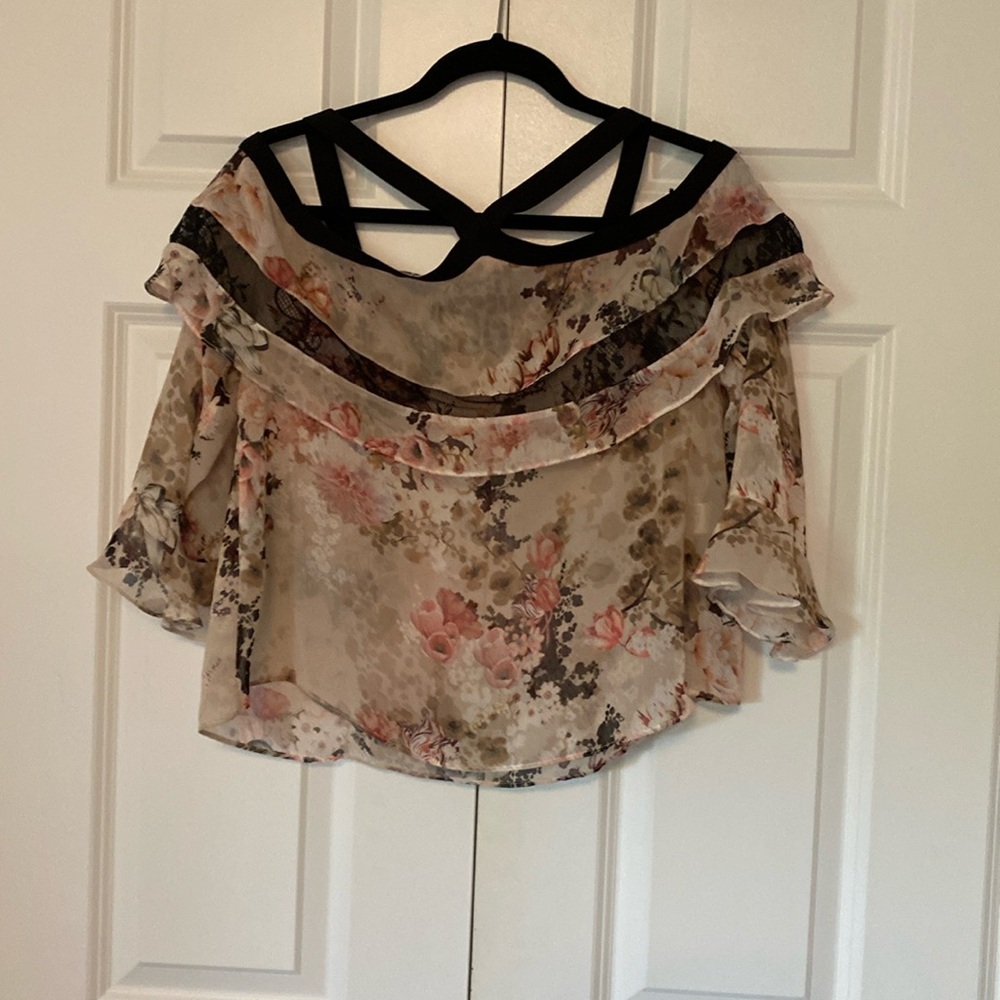 Beautiful print with lace blouse